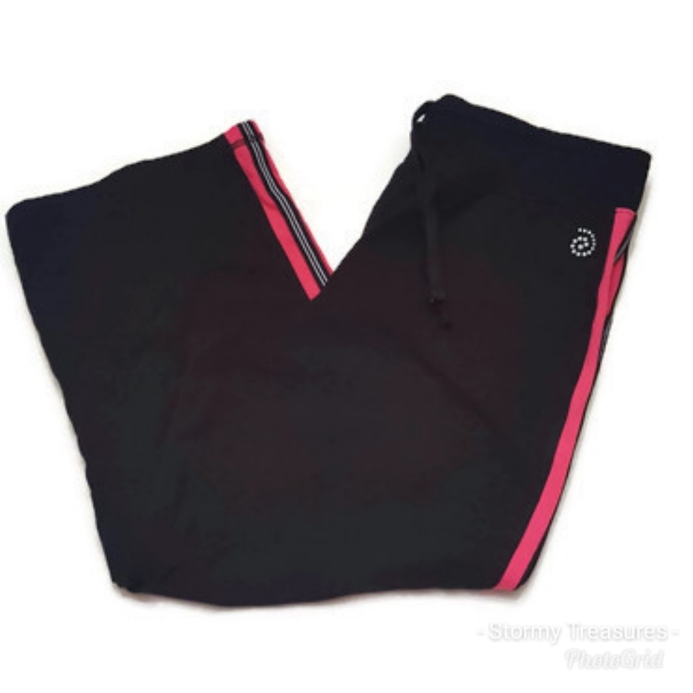 Be Inspired Crop Style Workout Pants Size M